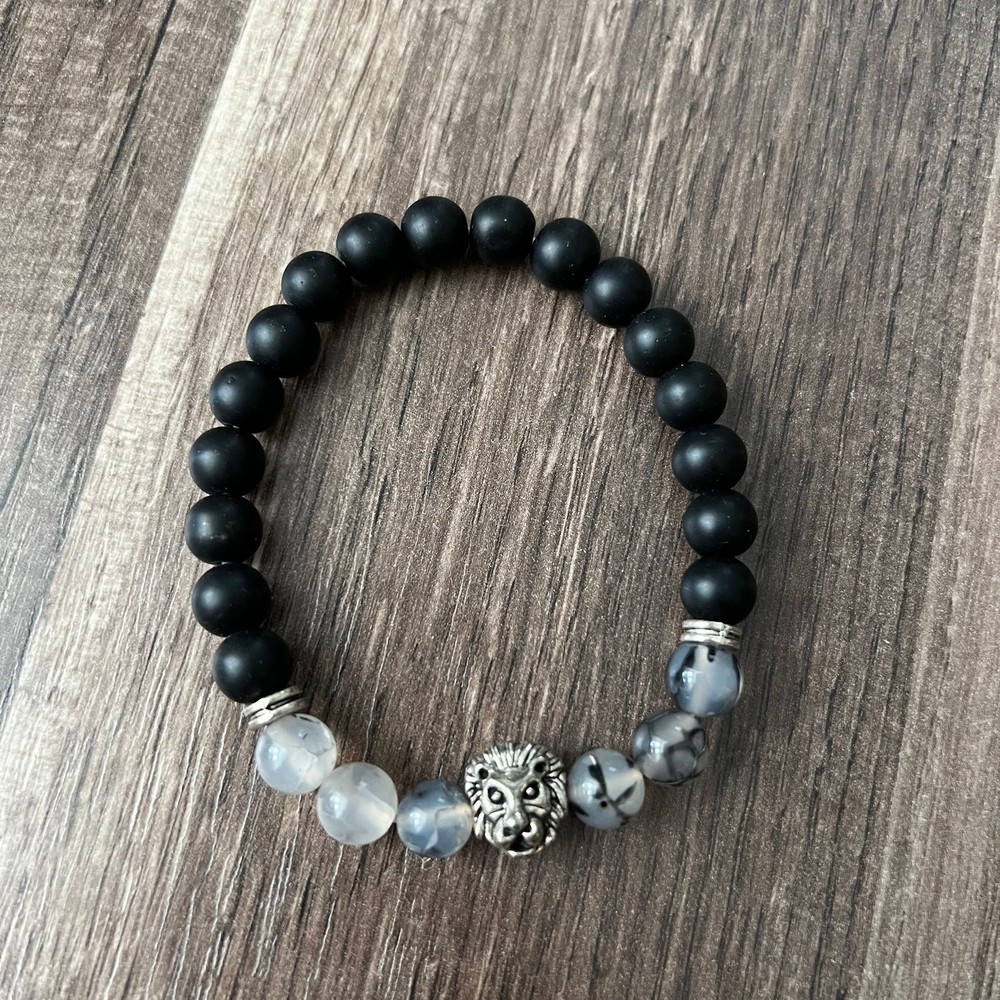 Handmade beaded lion bracelet